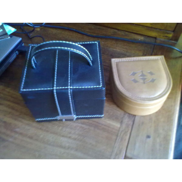 REGALO Dos joyeritos pequeños REGALO Dos joyeritos pequeños